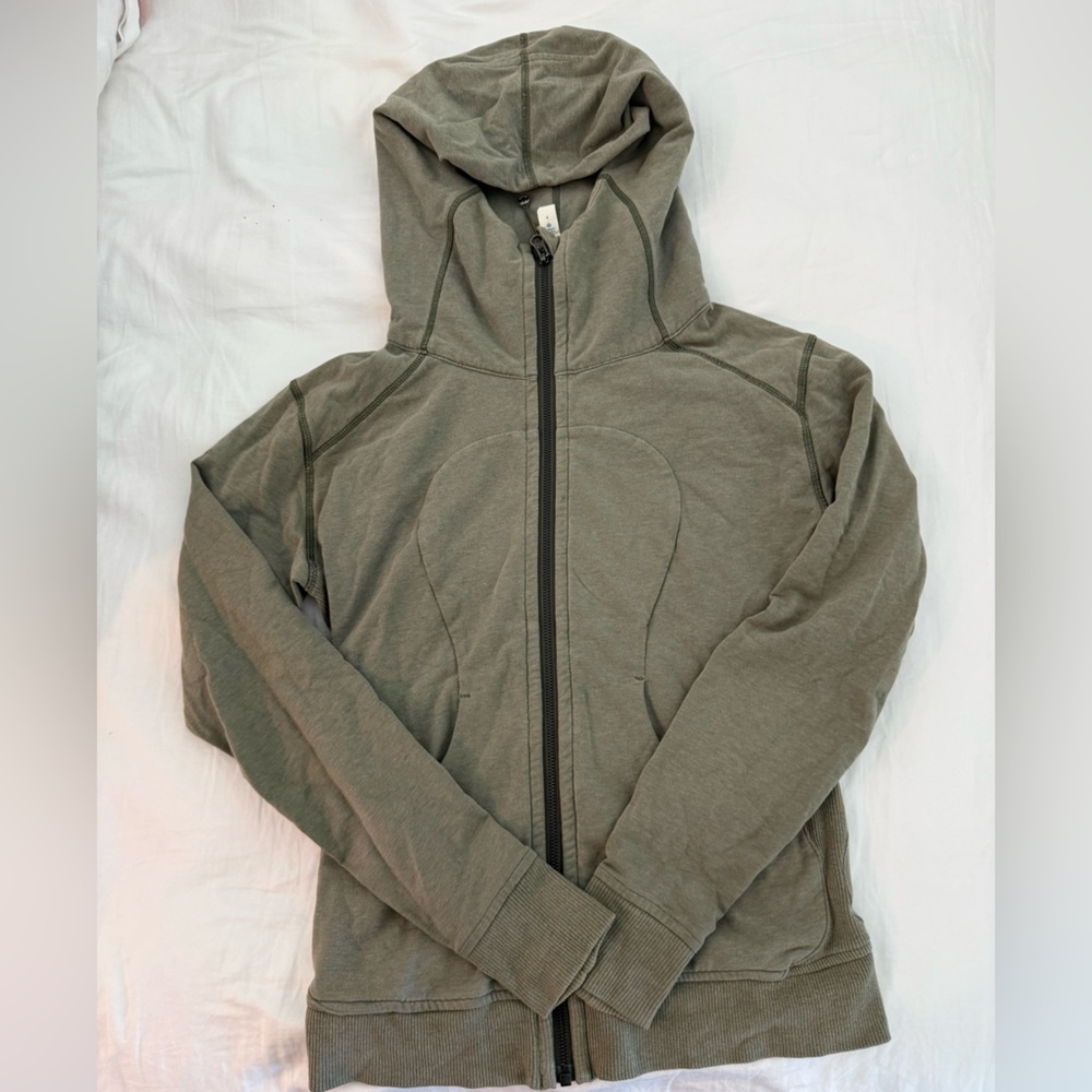 Lululemon Athletica sage green scuba  Hoodie
